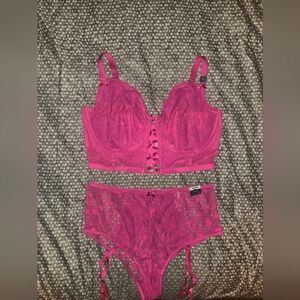 Pink Lace Plus Size Lingerie Set!Perfect for Valentine's Day! BNWT